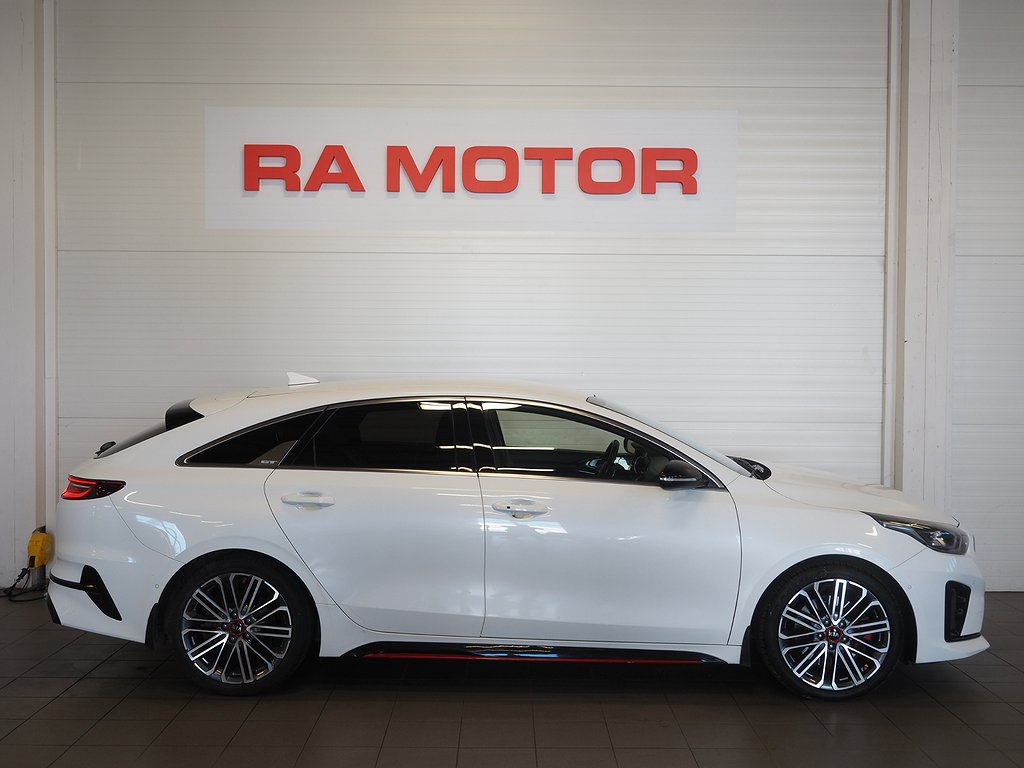 Kia ProCee'd GT 204hk | Navi | Kamera | Drag | JBL | M-värm 2019