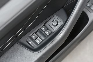 Kombi Volkswagen Passat 12 av 26