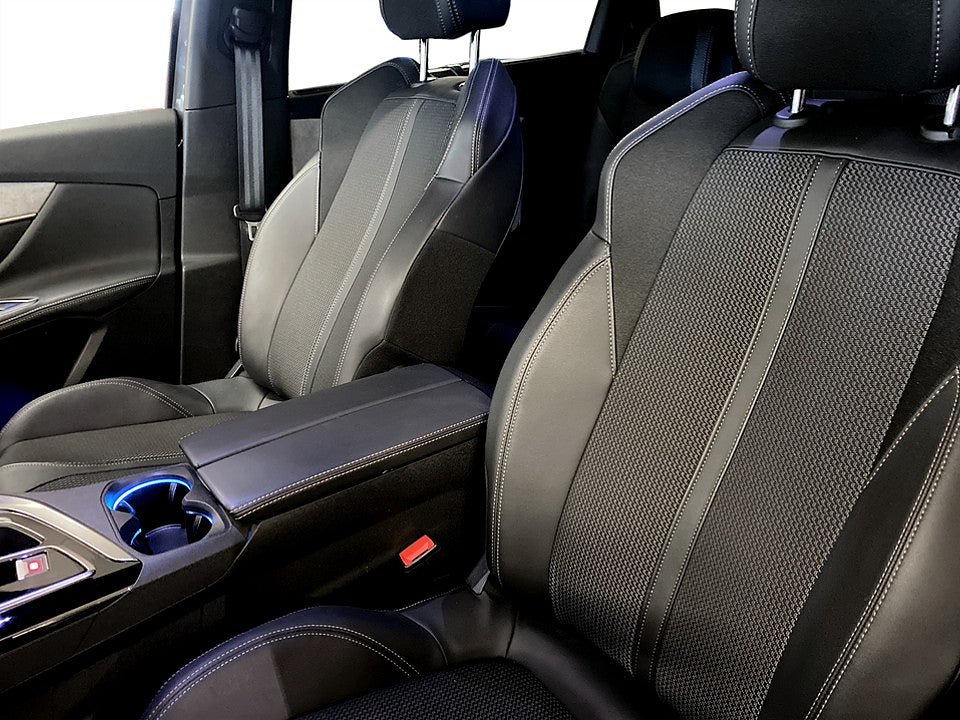 Bild på Peugeot 5008 GT 1.2 PT 130hk Aut - 7-SITS, B-KAMERA