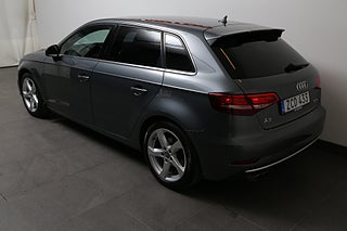 Halvkombi Audi A3 4 av 24