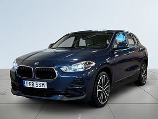 BMW X2 xDrive25e Aut Advantage Kamera Värmare HuD Skinn S&V – bild 20