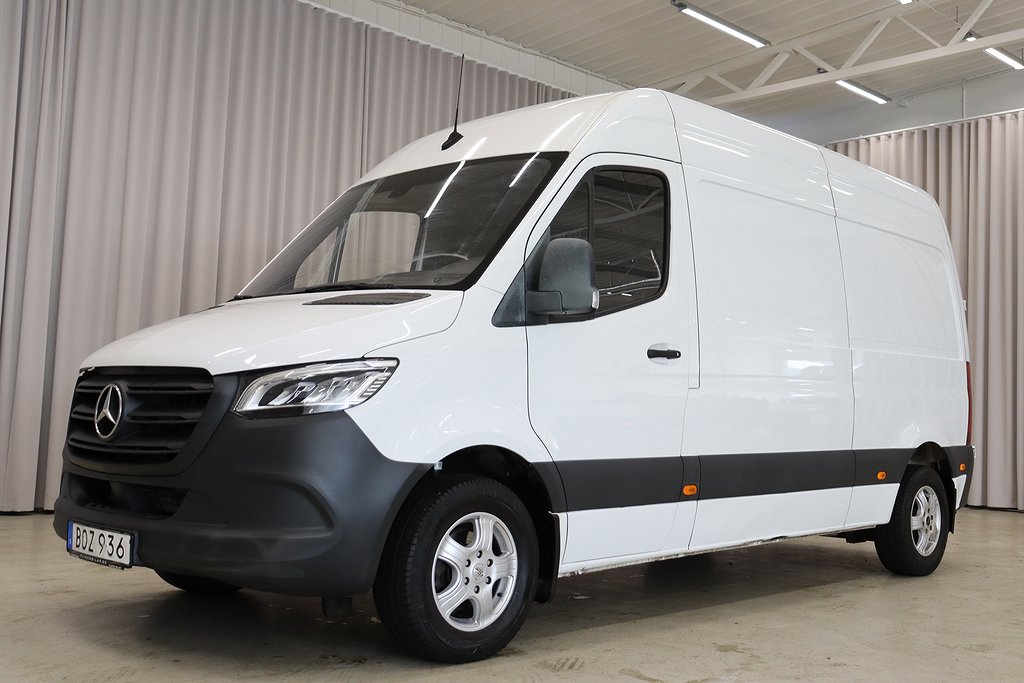 Mercedes-Benz Sprinter 211 Automat Drag Värmare EnÄgare Moms