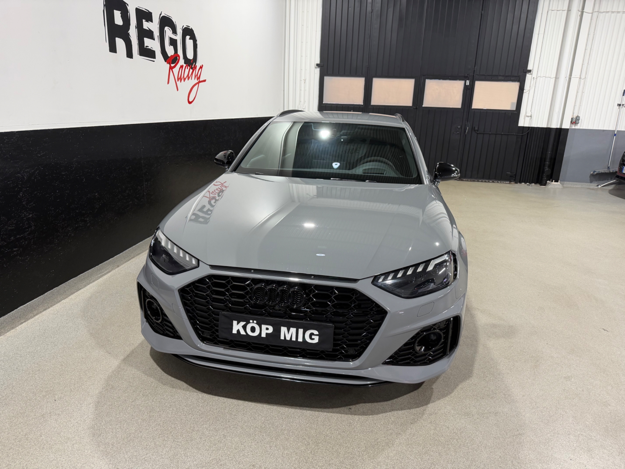 Audi RS4 Avant Quattro Bang & Olufsen 2021, kuva 3/10