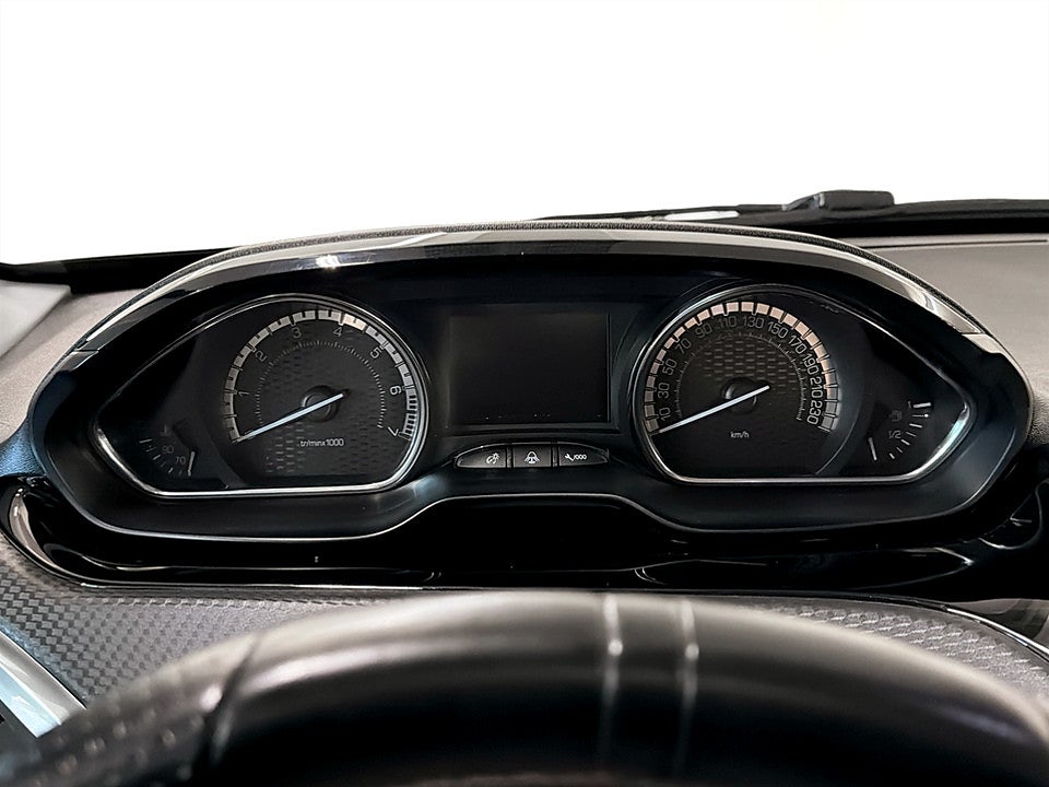 Bild på Peugeot 2008 GT-Line 1.2 PT 130hk Aut CARPLAY PANO BACKSENSORER