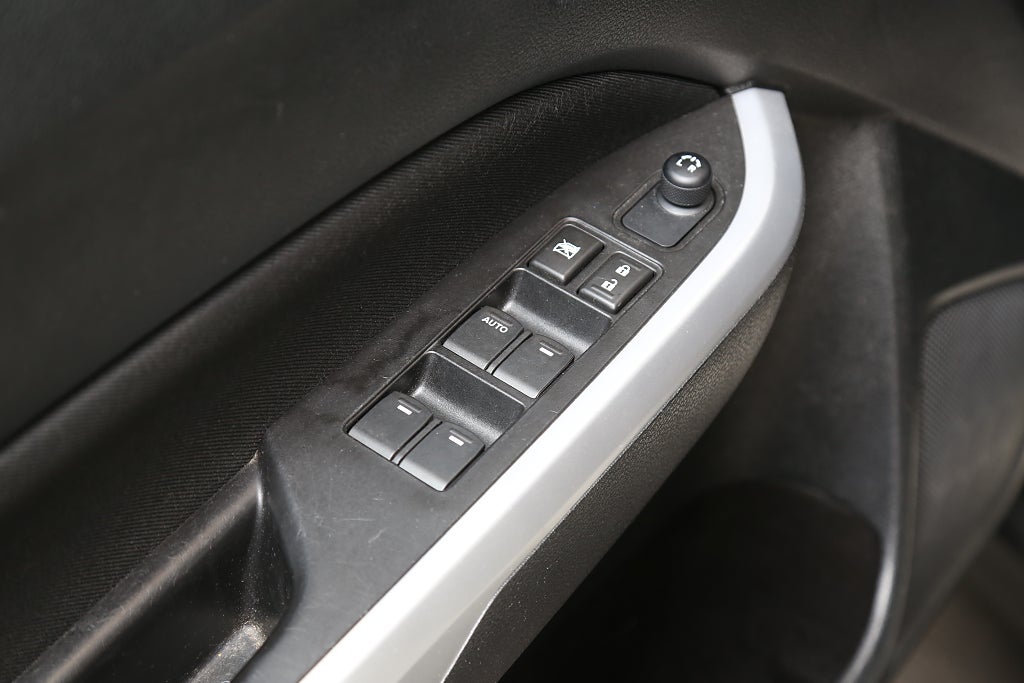 Suzuki Vitara 1,6 VVT AllGrip GL Plus Aut Kamera Motorv Dragkrok 2016