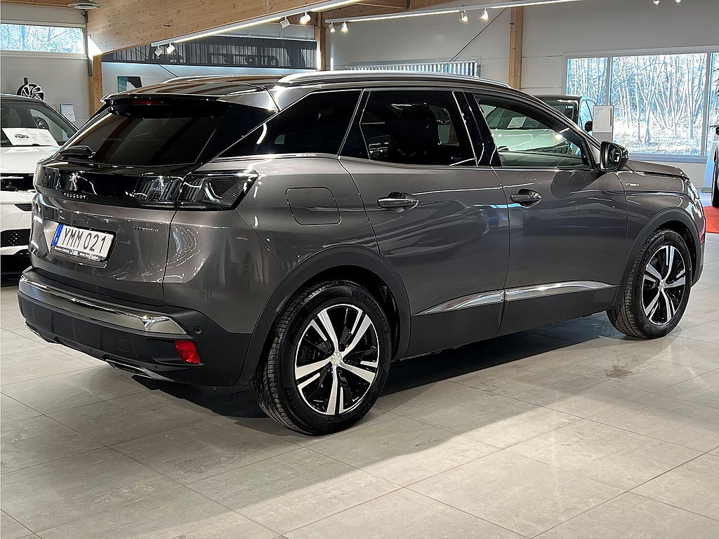 Bild på Peugeot 3008 GT Hybrid4 300hk Aut 4WD - PANO, NAVI, CARPLAY