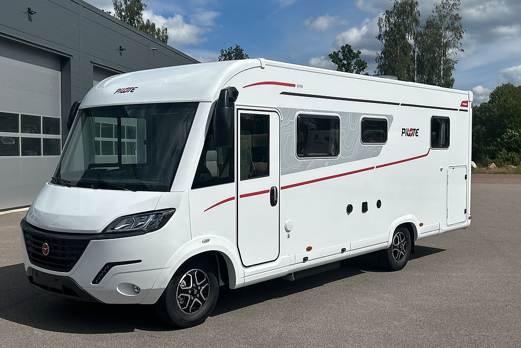 Pilote G740 FC Queensbed, Inverter 2000w