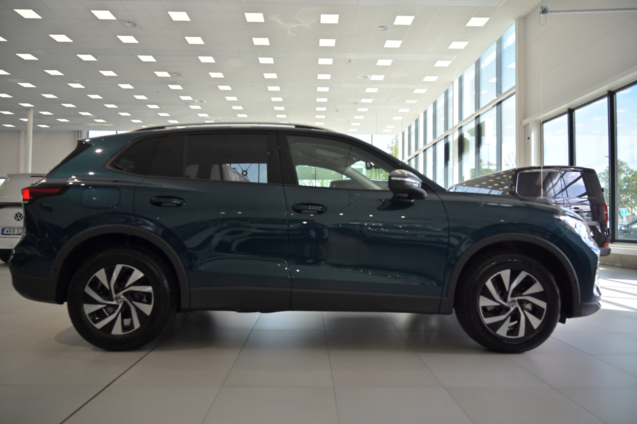 Volkswagen Tiguan eTSI 150 hk 2026, bild 6/54