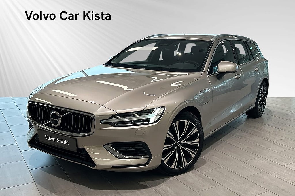 Volvo V60 Recharge T6 Core Edition