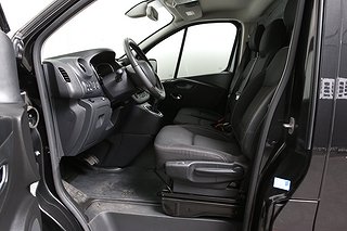 Transportbil - Skåp Renault trafic 4 av 16