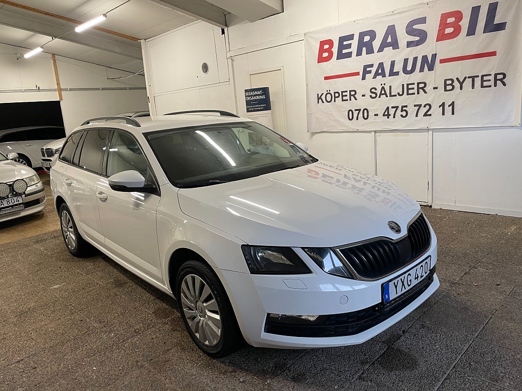 Skoda Octavia Kombi 1.6 TDI SCR Euro 6/Ny servat/Kamremen är byt/AUX/USB/Drag