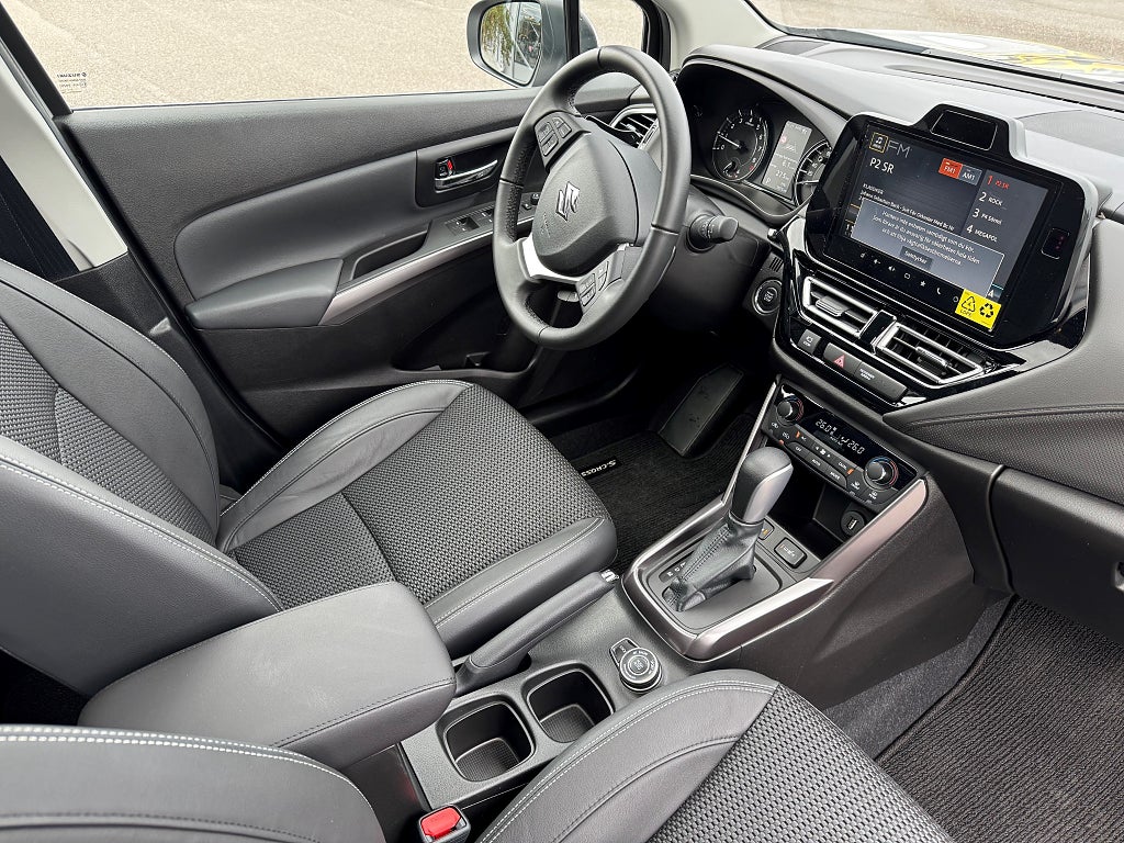 Suzuki S-Cross Hybrid AllGrip 4WD Automat - bild 4