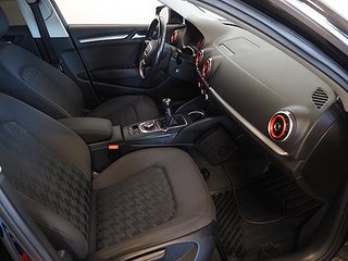 Halvkombi Audi A3 11 av 21