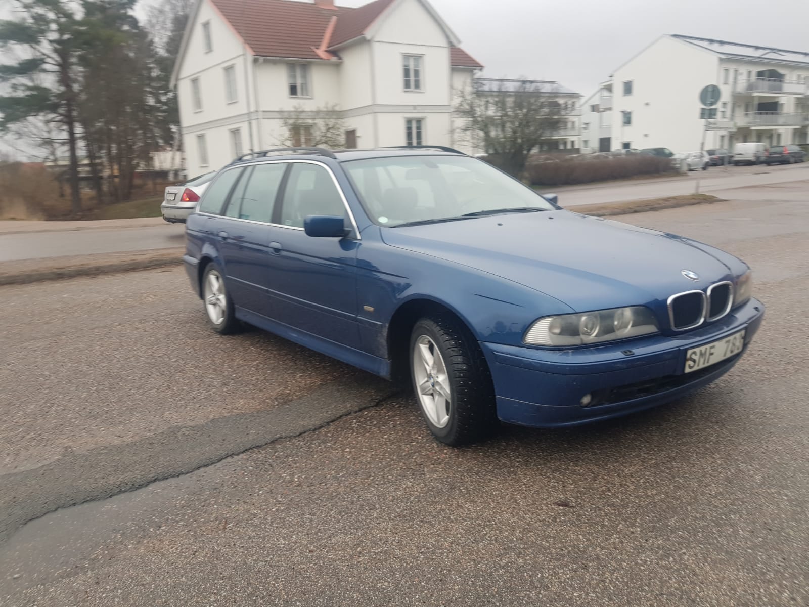 BMW 525 Automat 192HK Ny besiktat 2001, bild 6/47
