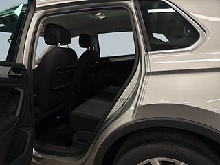 Volkswagen Tiguan 2.0 TSI 4Motion S&V/Drag/Kamera/Pvärm/Carplay – bild 13