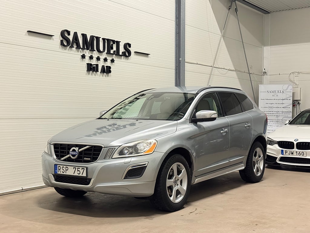 Volvo XC60 D5 AWD Automat R-Design Navi ! 