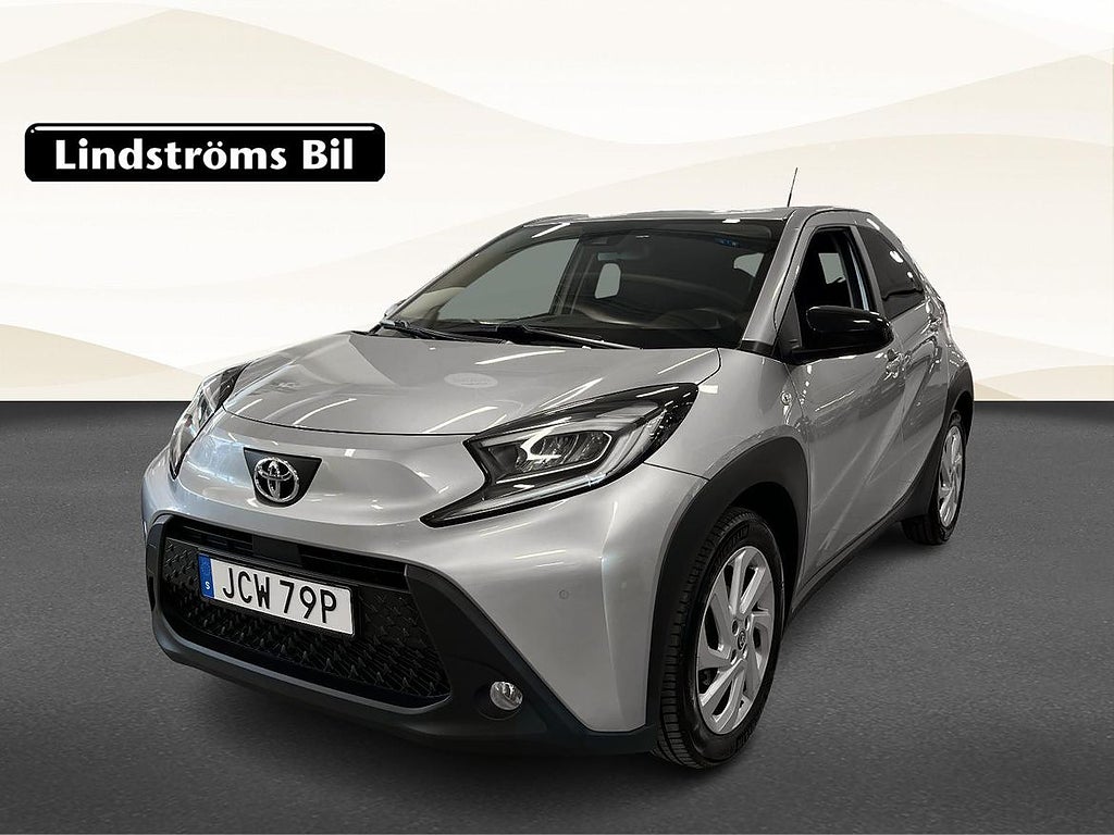 Toyota Aygo Play Comfort & Style 1.0 72hk S&V-Hjul Moms