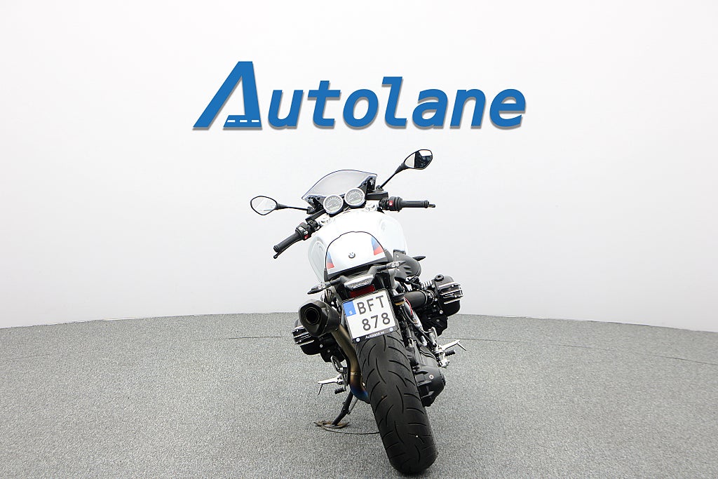 BMW R NineT Racer *Akrapovic