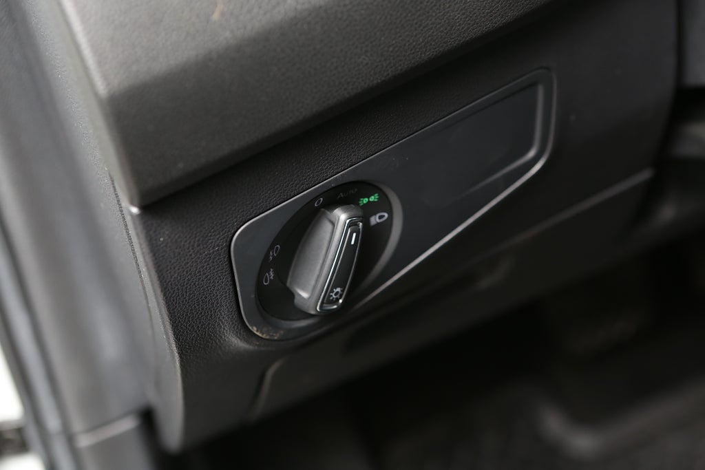 Volkswagen Tiguan Allspace 2,0 TDI 150hk 4M DSG D-värm Drag 2018