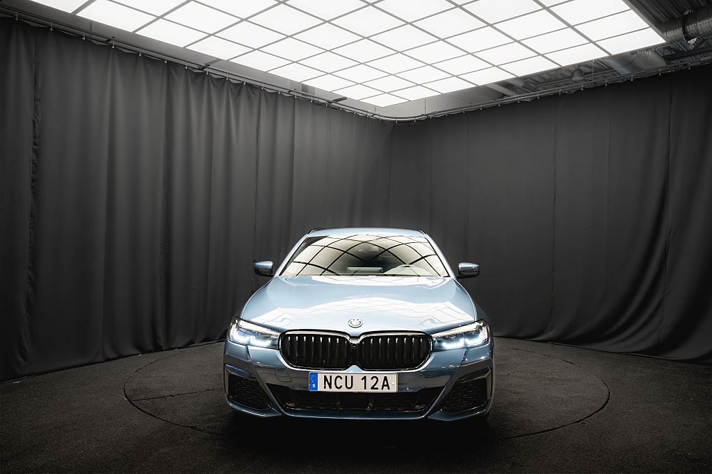BMW 530e xDrive M Sport LÄDER DRAG 94.3%SoH ADAPTIV-FART MOMS