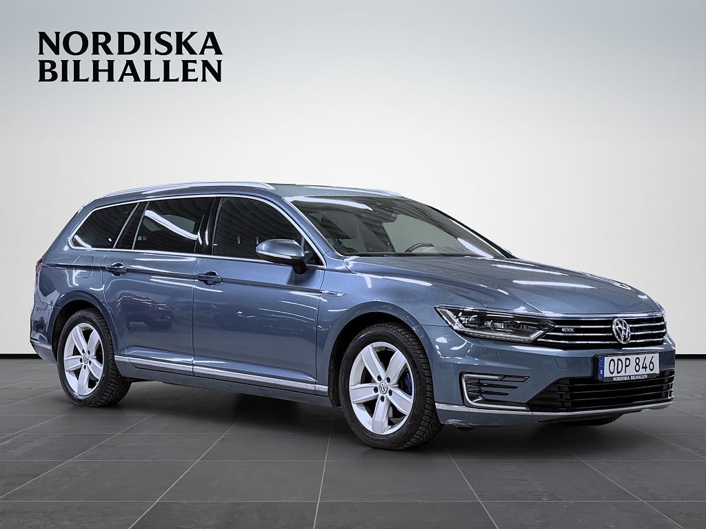 Volkswagen Passat Variant GTE 1.4 TSI GTE Plug-in Nyservad Nav Läder P-Värmare 