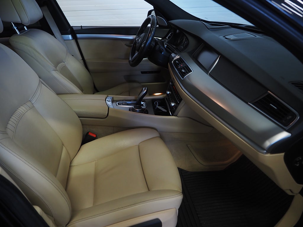 BMW 530 d xDrive Gran Turismo Steptronic M Sport B&O Pano B-Kam 2015