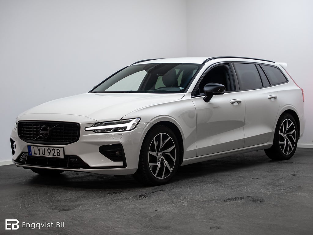 Volvo V60 T5 AWD Geartronic R-DESIGN / H&K / HUD / RATTVÄRME