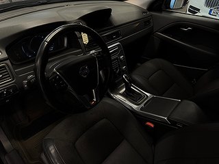 Volvo XC70 D4 AWD Aut Classic Momentum S&Vdäck/Dvärmare/Drag
