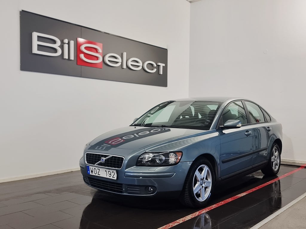 Volvo S40 2.4 Kinetic Euro 4 FullServad Dragkrok Automatisk