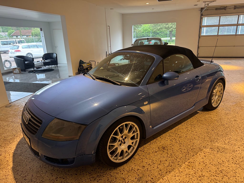 Audi Quattro 1.8t TT Roadster cab lågmil välvårdad 