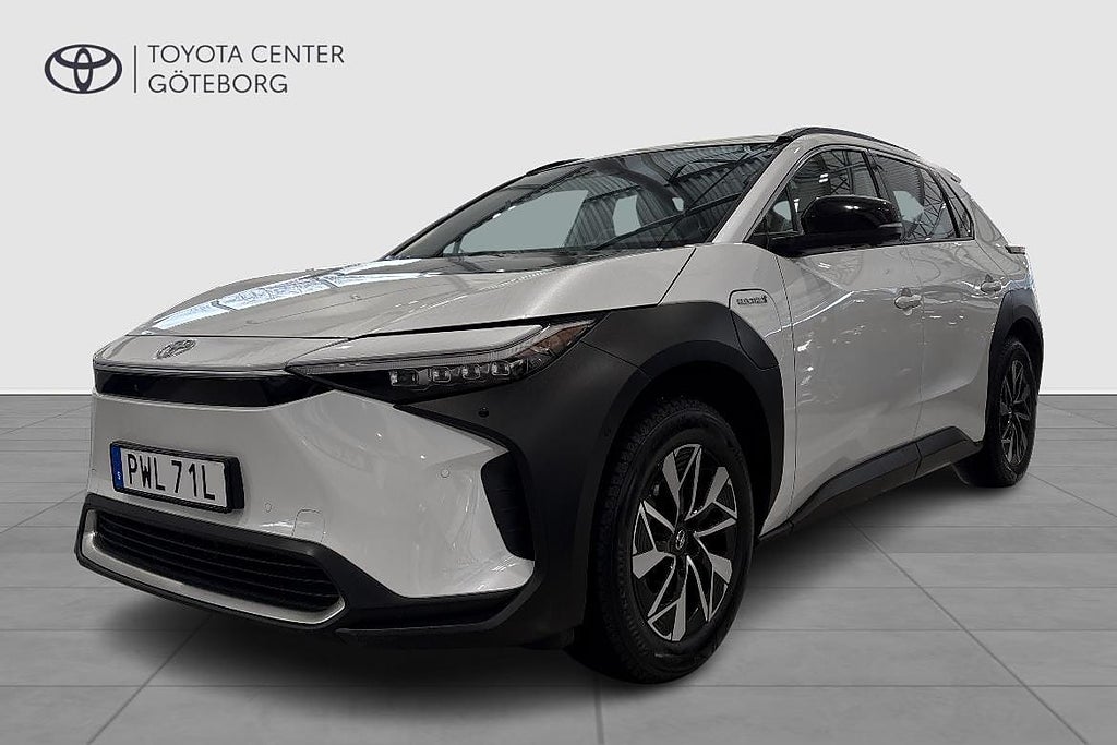 Toyota bZ4X 2WD EXECUTIVE Vinterhjul ingår