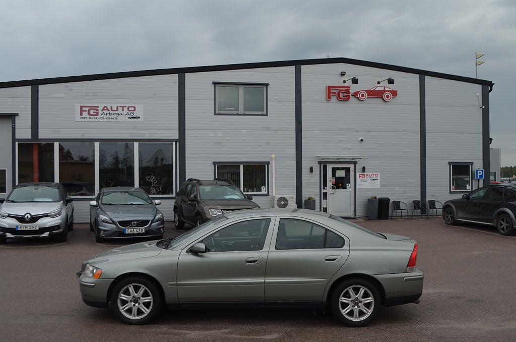 Volvo S60 2.4 140 hk Drag Nybesiktigad