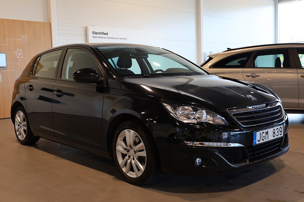Peugeot 308 1,6 THP 125hk Active 5D Panorama Navi Blåtand 2013