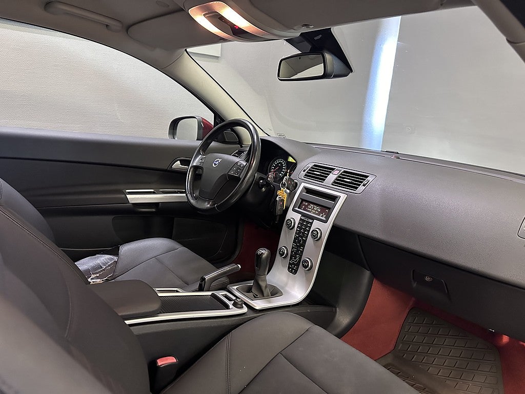Volvo C30 1.6D DRIVe Momentum | KAMREMBYTT | FULLSERVAD |