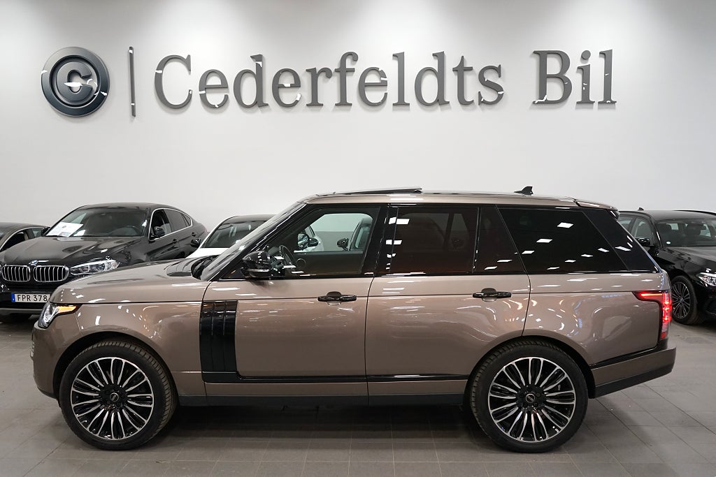 Land Rover Range Rover VOUGE 4.4 SDV8 4WD Pano 360 MERIDIAN Navi Drag Luftfjädring