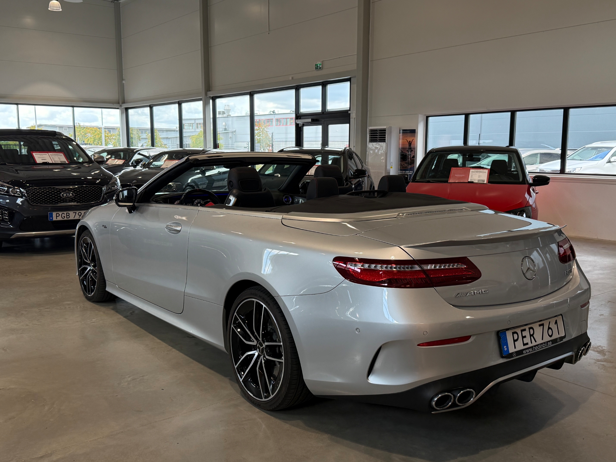 Mercedes-Benz E 2019, bild 6/33
