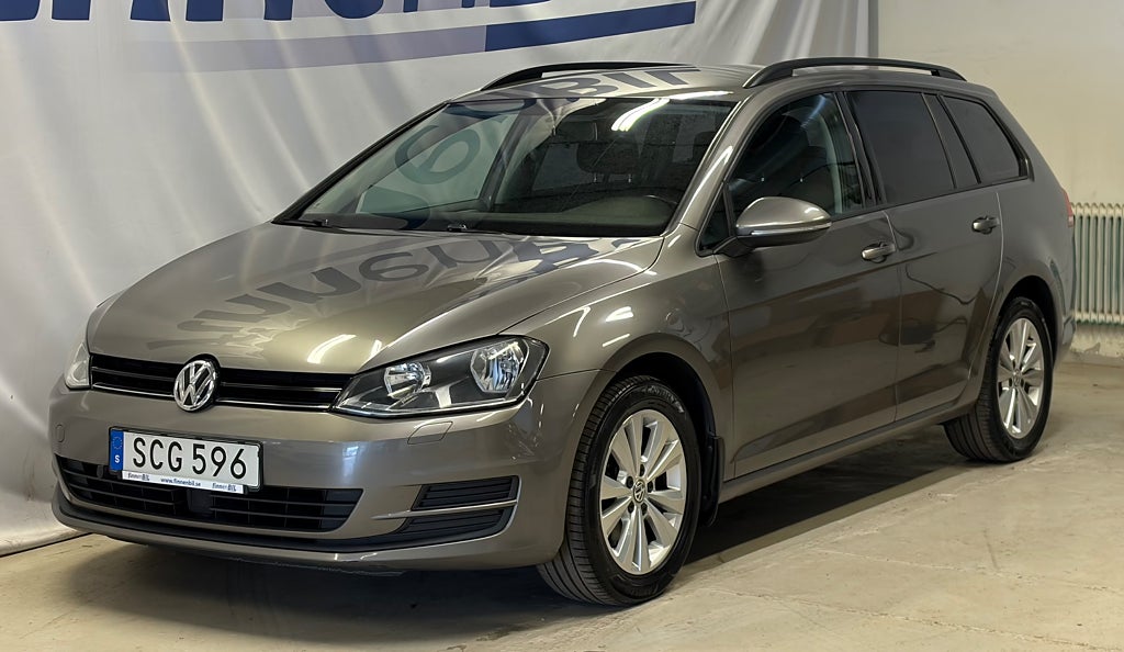 Volkswagen Golf Sportscombi 1.2 TSI BMT Base besiktigad Drag
