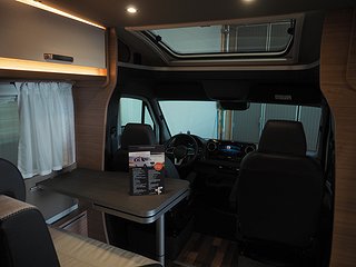 Husbil-halvintegrerad Weinsberg CaraCompact 640 MEG Pepper edt 6 av 15