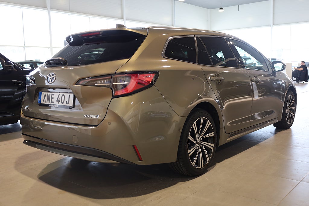 Toyota Corolla Touring Sports Hybrid e-CVT Style Kamera Rattvärme 2022