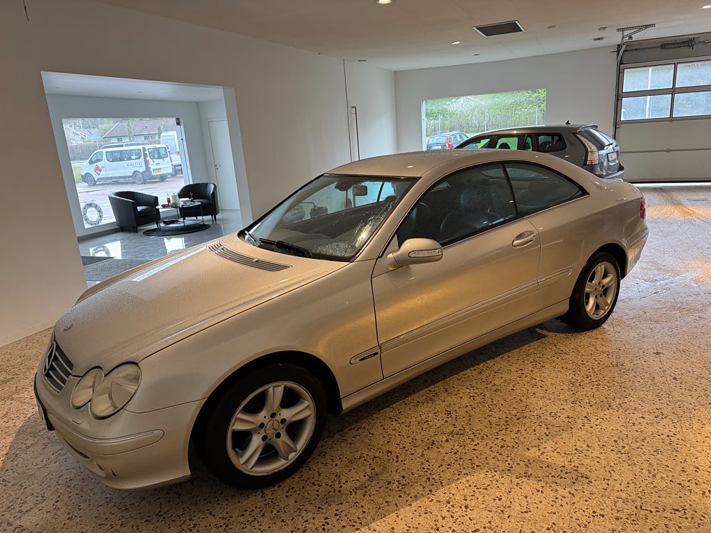Mercedes-Benz CLK 200 Kompressor automat Coupé Avang