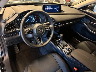 Mazda CX-30 2.0 Mildhybrid AWD 186hk Centre Line LAGERBIL