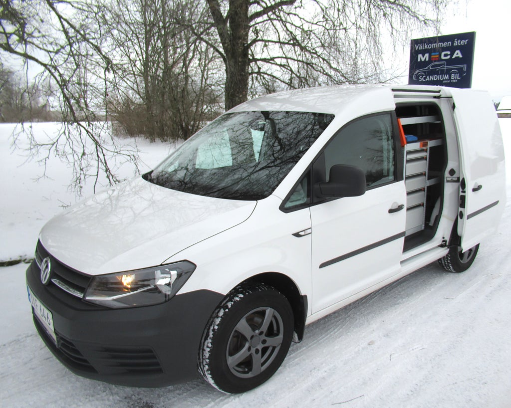 Volkswagen Caddy 102 TDI Skåp med stor Verkstadsinredning