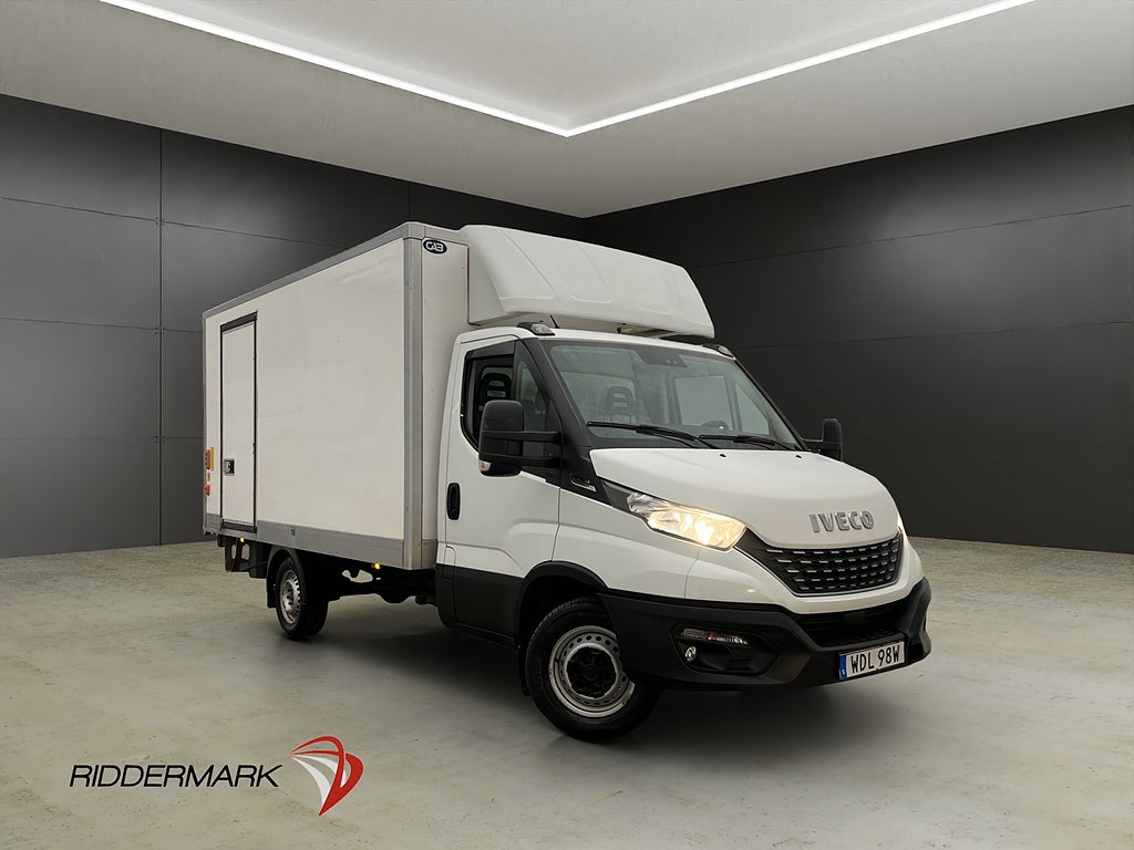 Iveco Daily 2.3JTD BAKGAVELLYFT Sidodörr Farthållare Moms