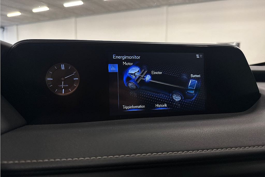 Lexus UX UX250H CVT 178HK, 3 brukare
