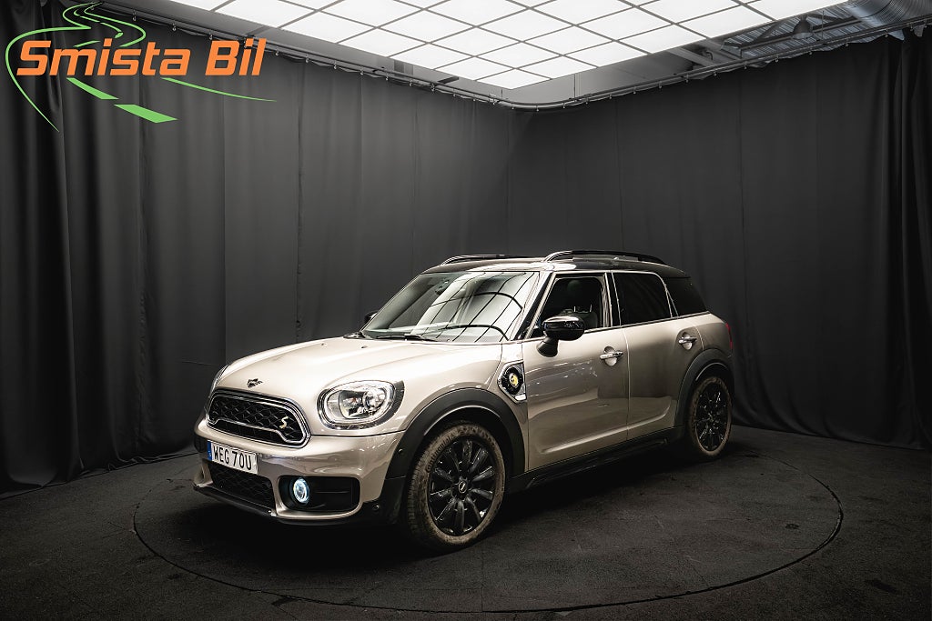 MINI Countryman Cooper SE ALL4 Plug-in Salt II PANORAMA LÄDER 224hk