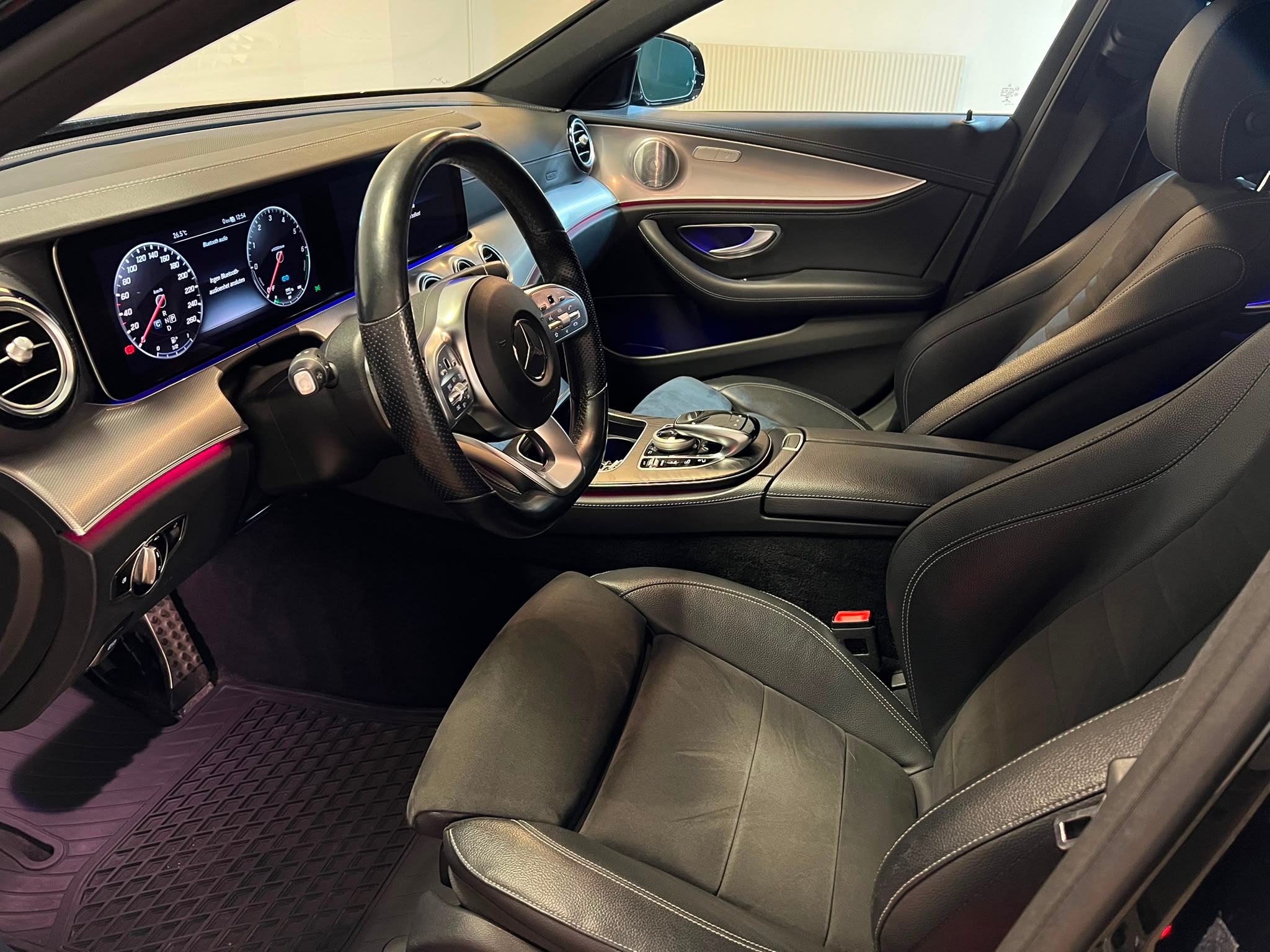 Mercedes-Benz E 2020, bild 5/48