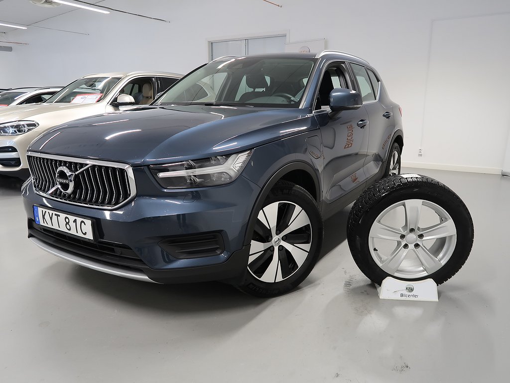 Volvo XC40 Recharge T4 V-Däck ingår Pano-Kamera-Navi-Värmare-Drag-VoC