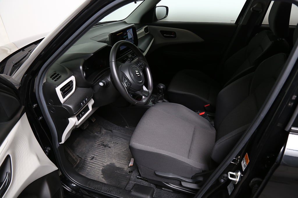 Suzuki Swift Hybrid Automat Kamera I Keyless I Navi I CarPlay I Drag 2025