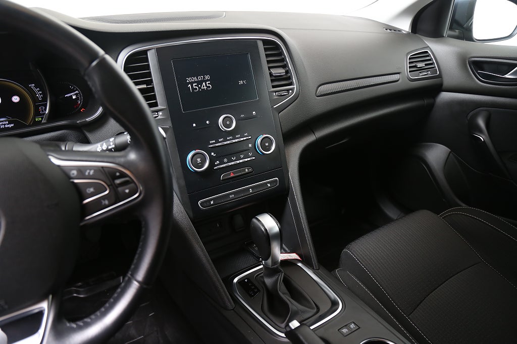 Renault Mégane 1,2 TCe 132hk Aut 5D Navi P-Sensorer Motorvärmare 2018