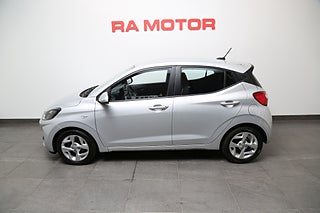 Halvkombi Hyundai i10 3 av 22